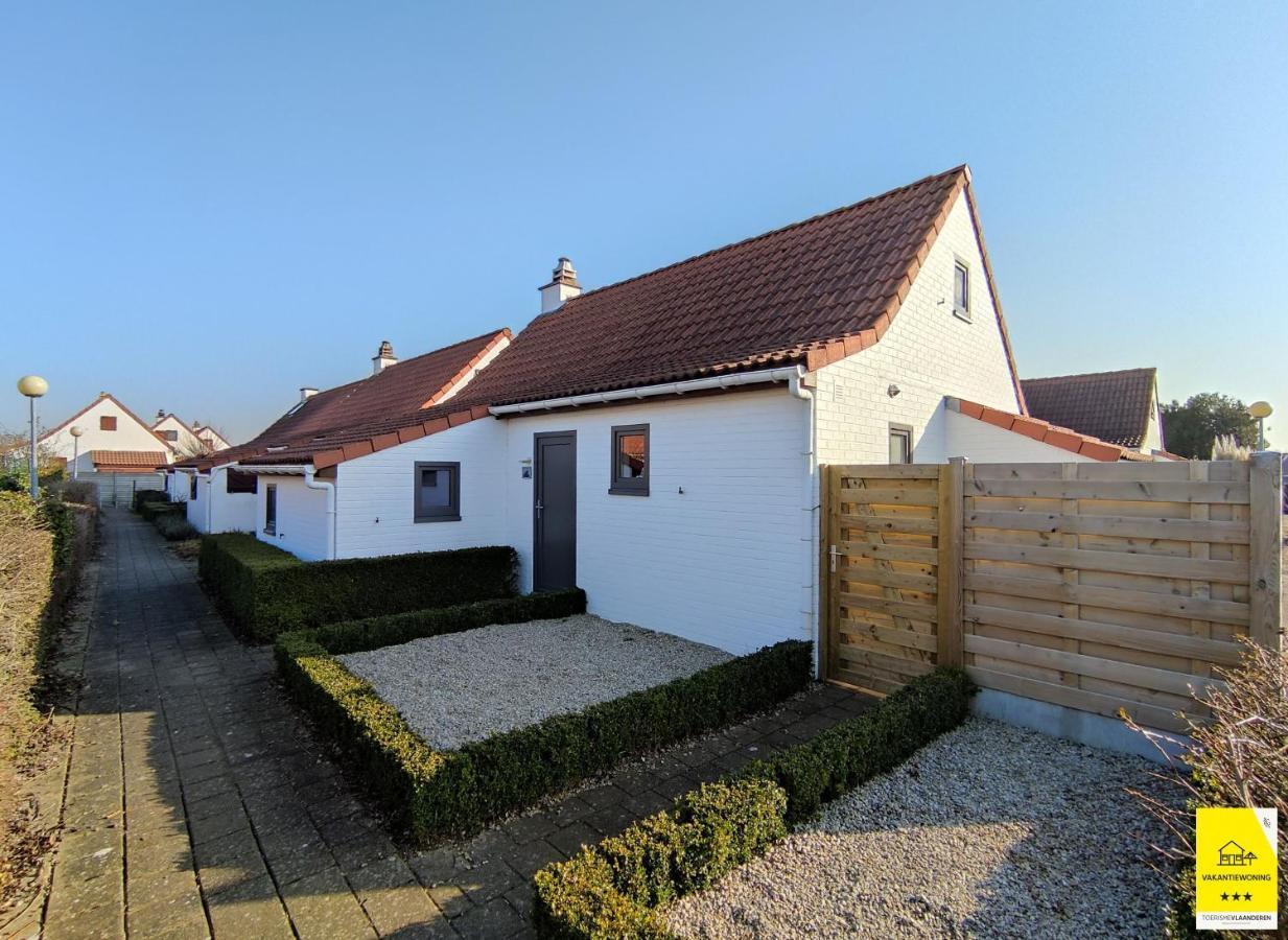 Vakantiehuisje De Haan Exterior photo